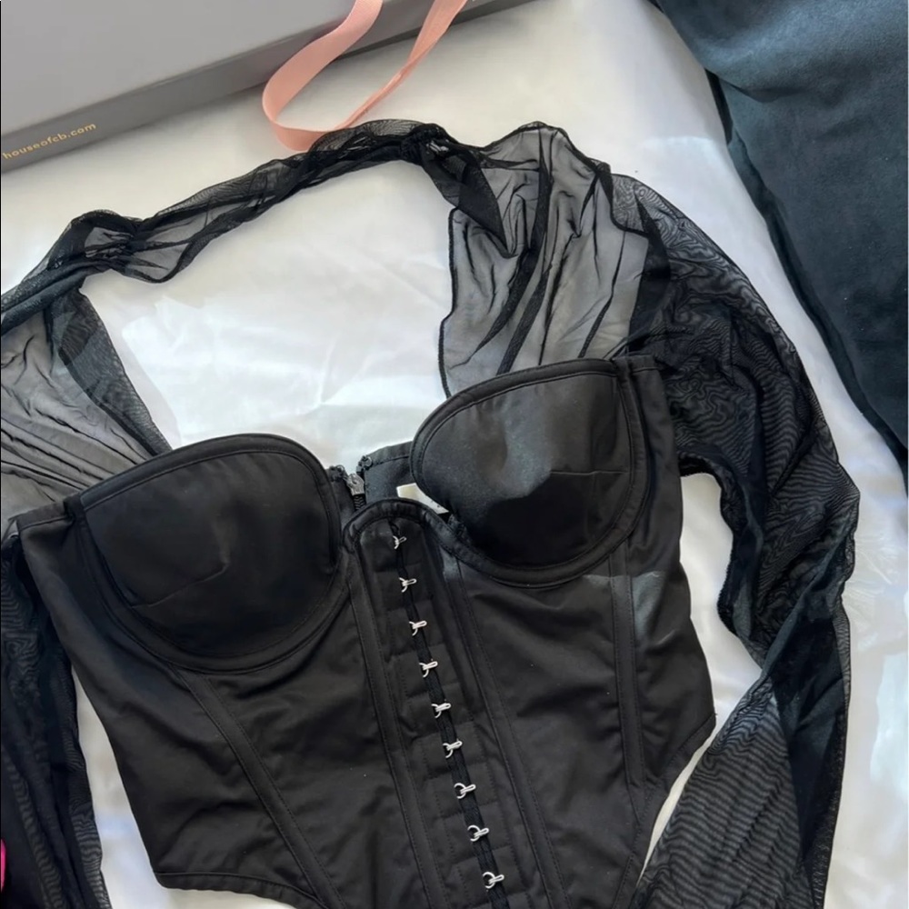 Mina black corset - Picture 4 of 4